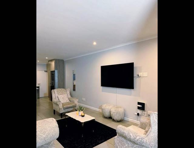 2 BEDROOM PROPERTY TO RENT IN MORNINGSIDE